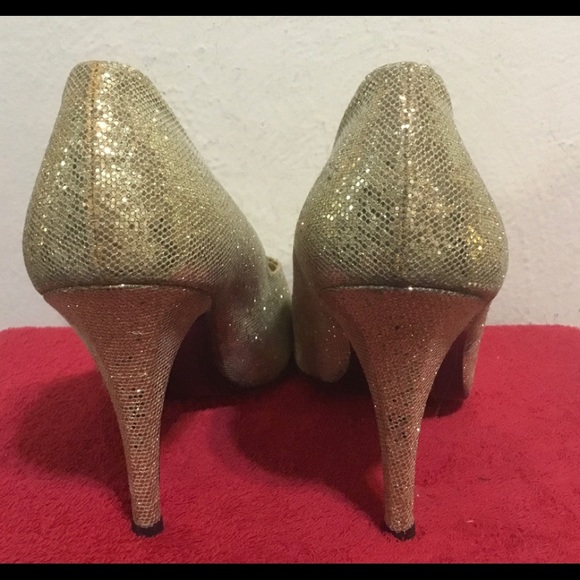 Via Spiga Women Sz 9B High Heel Gold GLitter Pumps - Picture 7 of 8